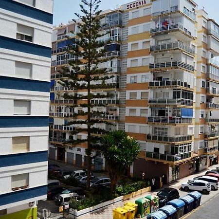 Caracola Frente A La Playa Apartment Торе дел Мар Екстериор снимка